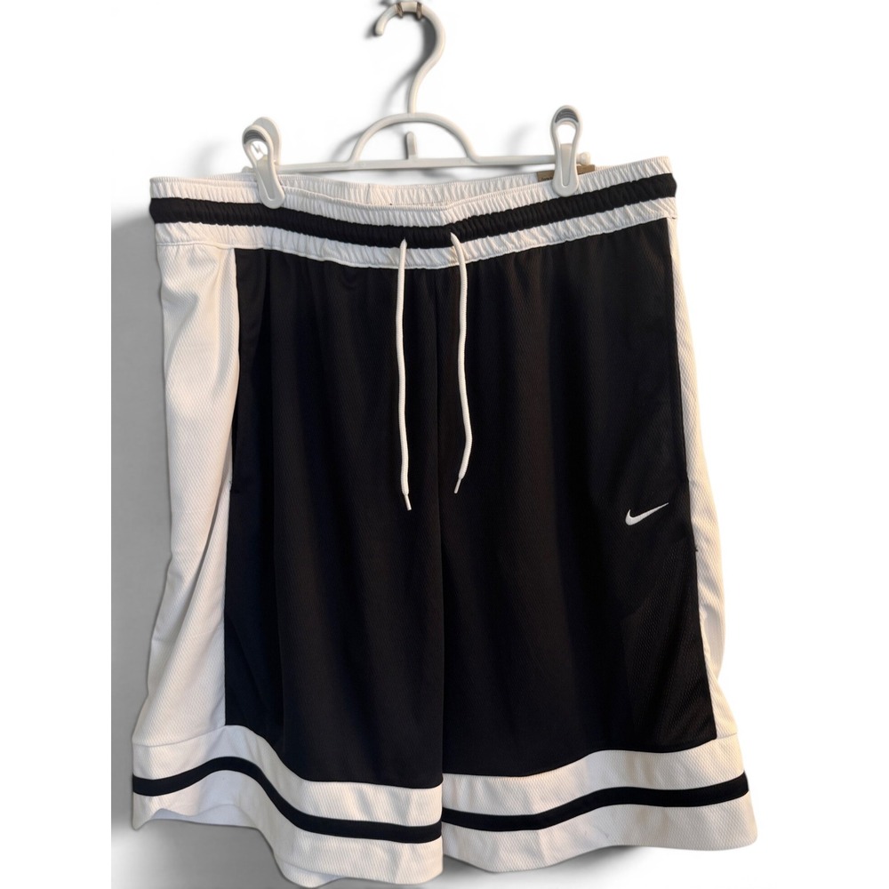 Nike Basketball Shorts Men XL Black White Dri-FIT Mesh Athletic DH7160-010